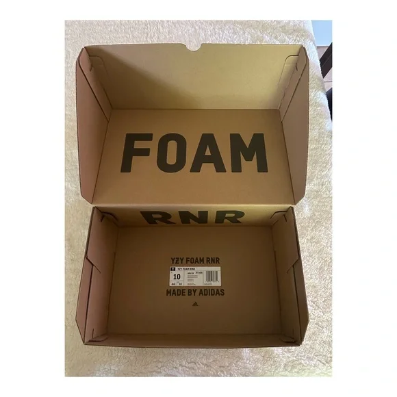 Adidas Yeezy Foam RNR Sz.10